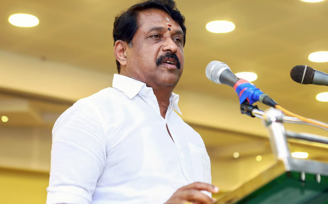 “உங்கள் குற்றவுணர்ச்சிக்காக இளைஞர்களின் எதிர்காலத்தை பாழாக்காதீர்கள்” - நயினார் நாகேந்திரன் கடும் விமர்சனம்