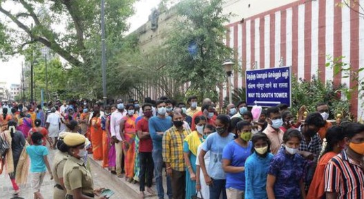 சென்னையில் விநாயகர் சிலைகள் கடலில் கரைப்பு: 16,500 போலீஸார் பாதுகாப்பு!
